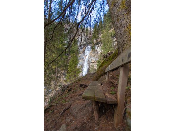 Der Weg zum Wasserfall Richtung Salwand
