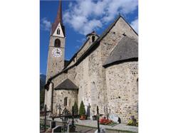 Romanische Pfarrkirche in Gais