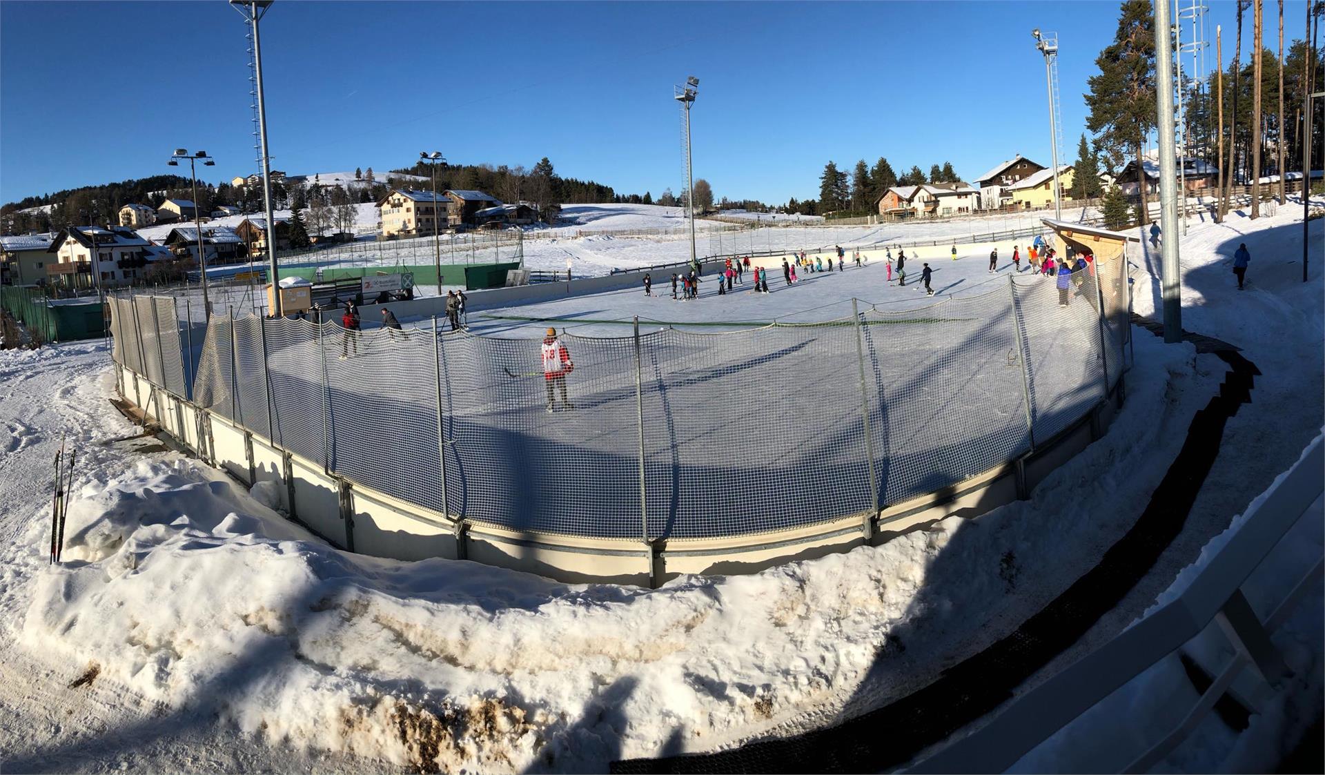 Ice rink Nova Ponente/Deutschnofen
