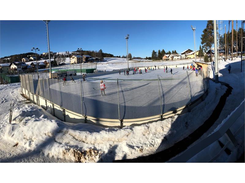 Ice skating rink Deutschnofen-Nova Ponente