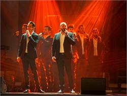 The 12 Tenors Music of the World-Tournee