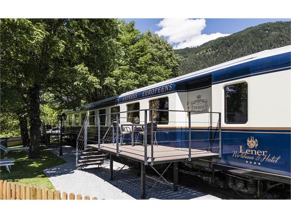 Luxury Lodge - Orient Express