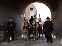 CHRISTMAS VILLAGE OF KLAUSEN: Medieval parade