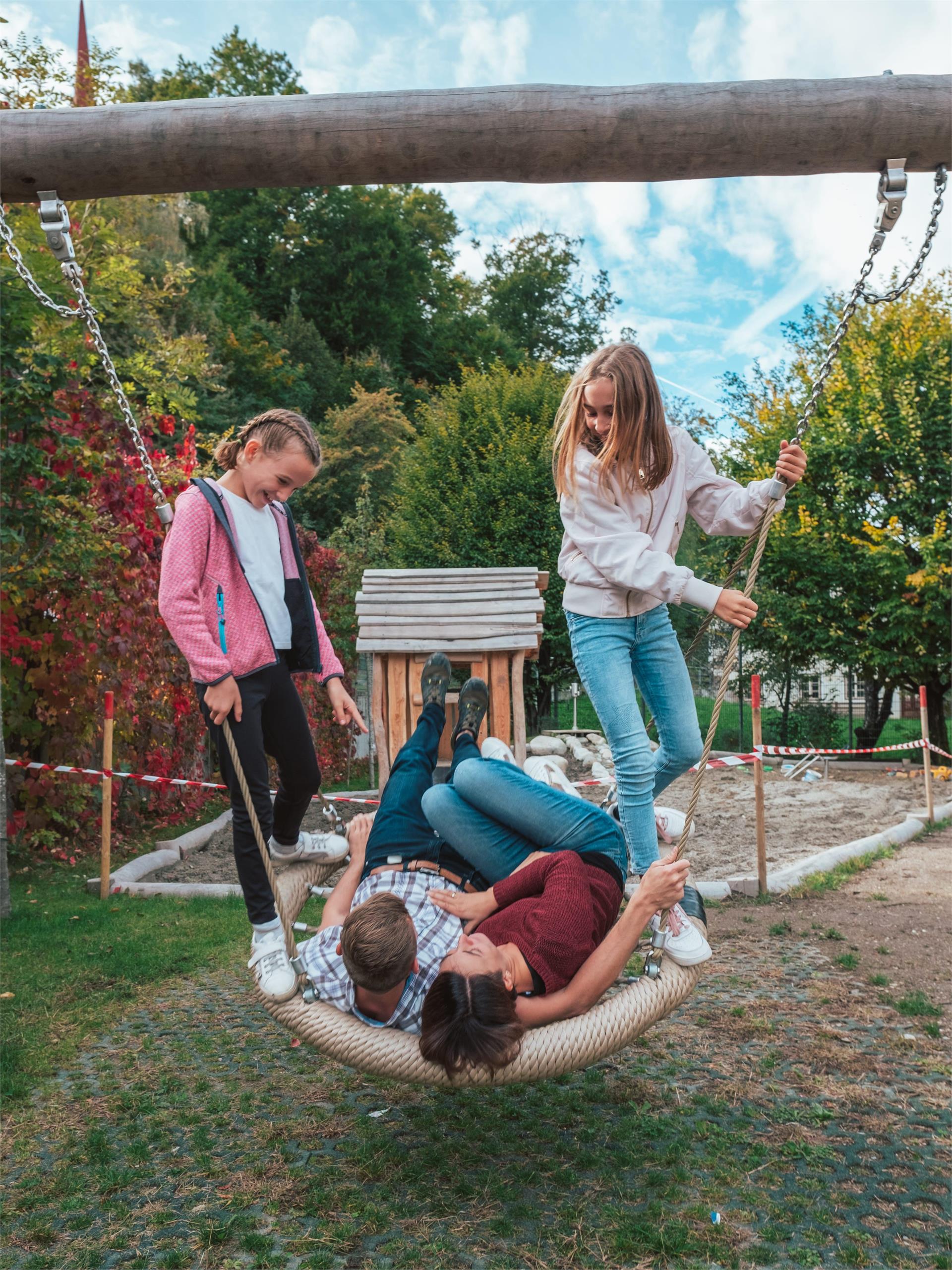 Children's Playground Ehrenburg/Casteldarne