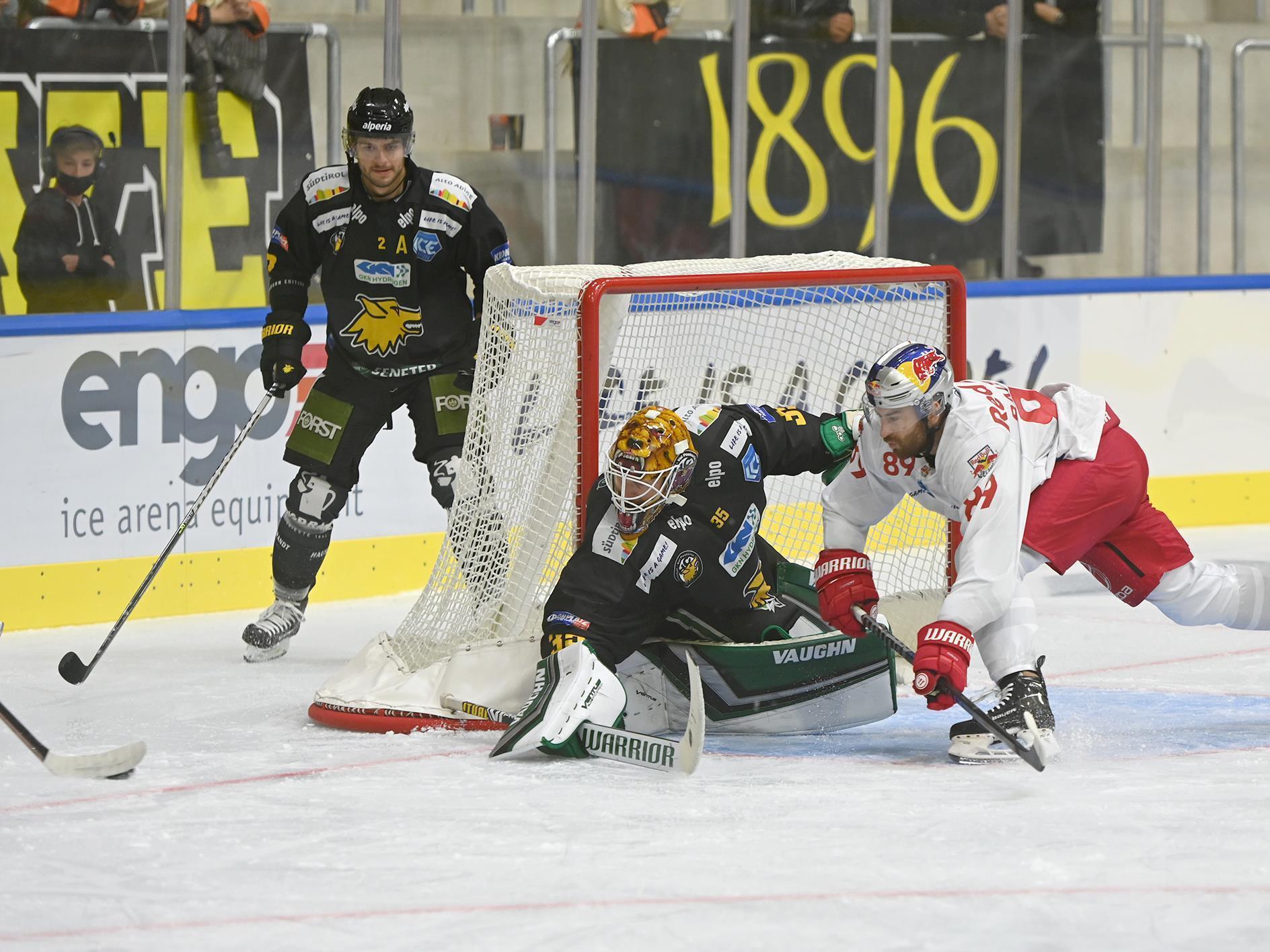 Ice Hockey Match: HC Pustertal - Migross Supermercati Asiago Hockey