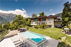 Schenna Chalet – Luxury Panoramic Apartments