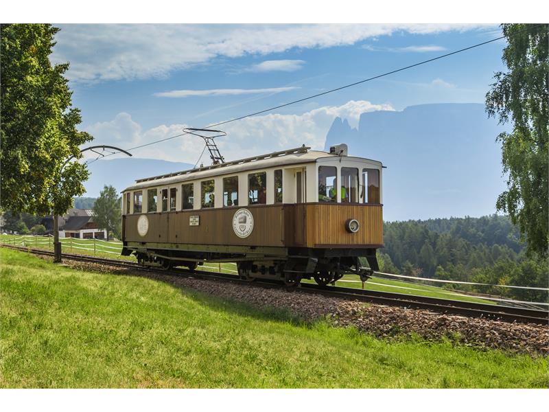 Rittner Bahn, Eisenbahn am Berg