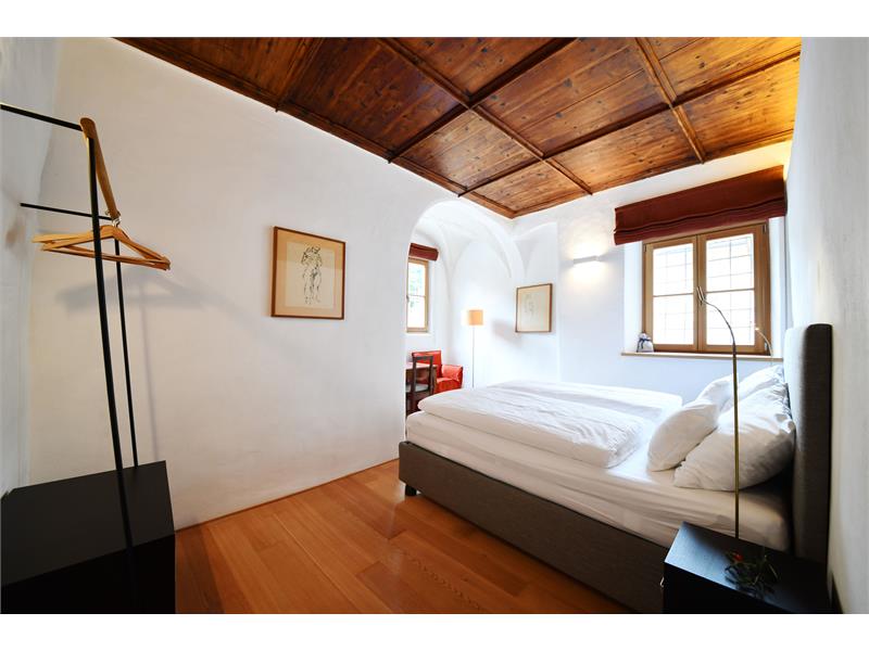 Casa Piganò - camera doppia con soffitto a cassettoni