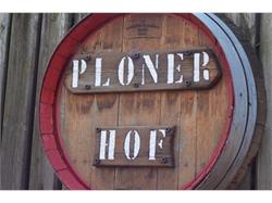 Plonerhof Winery
