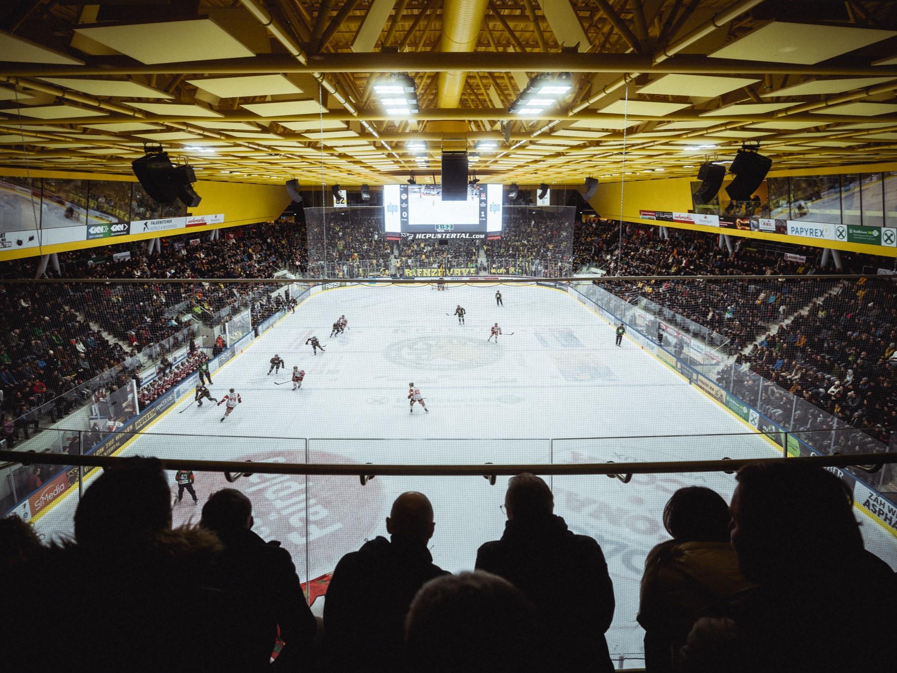 Eishockeyspiel: HC Pustertal - EC-KAC