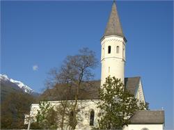 Maria Lourdes Kirche, Laas