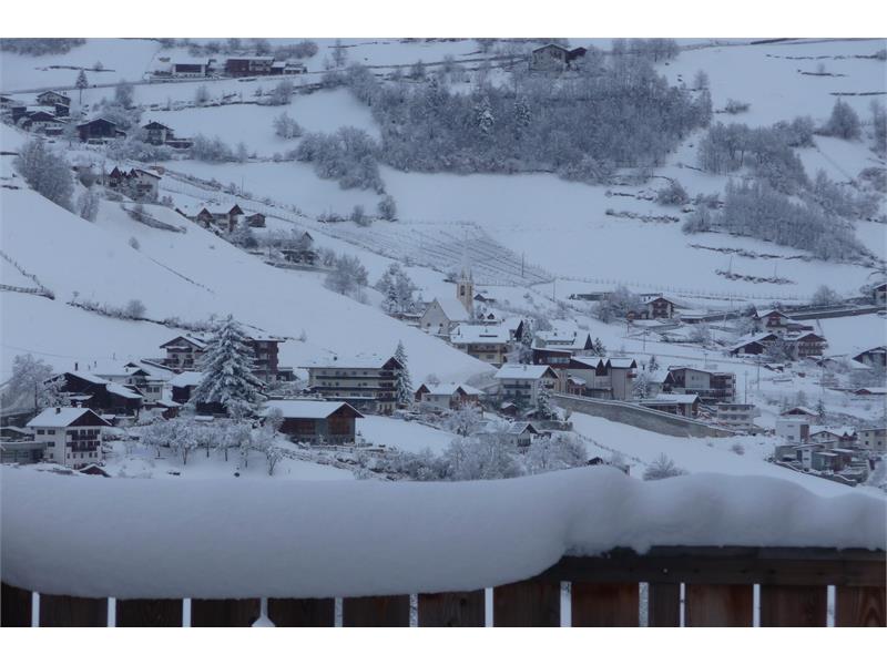 Vista del villaggio in inverno