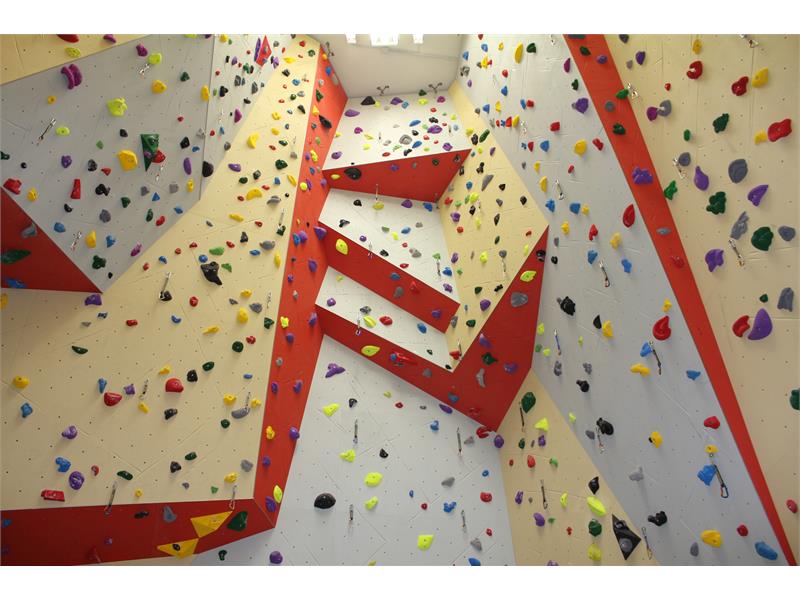 indoor climbing San Genesio/Jenesien
