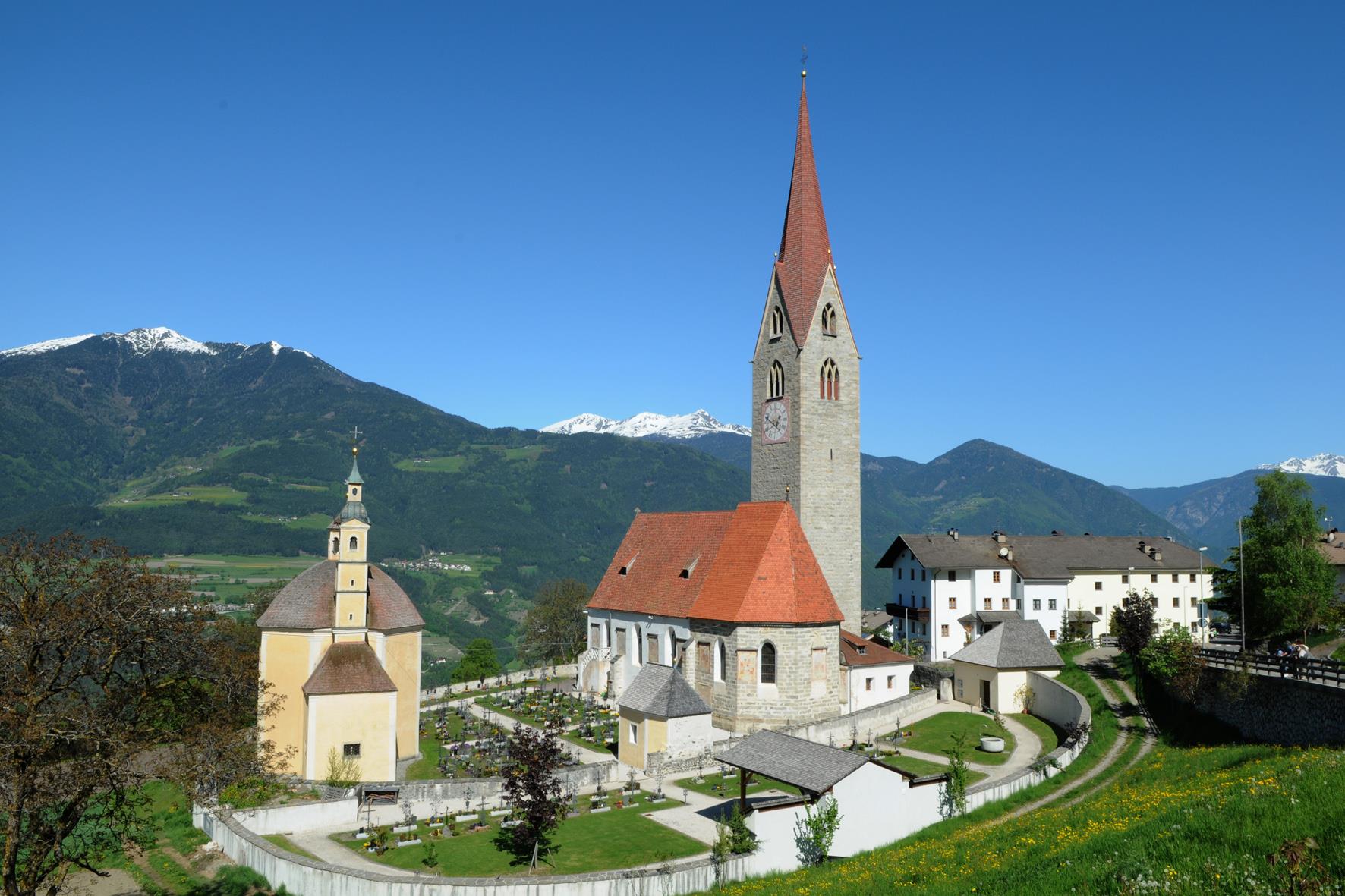 Circular Hiking Tour on Mount Plose near Bressanone/Brixen