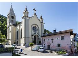 Parish church Montagna