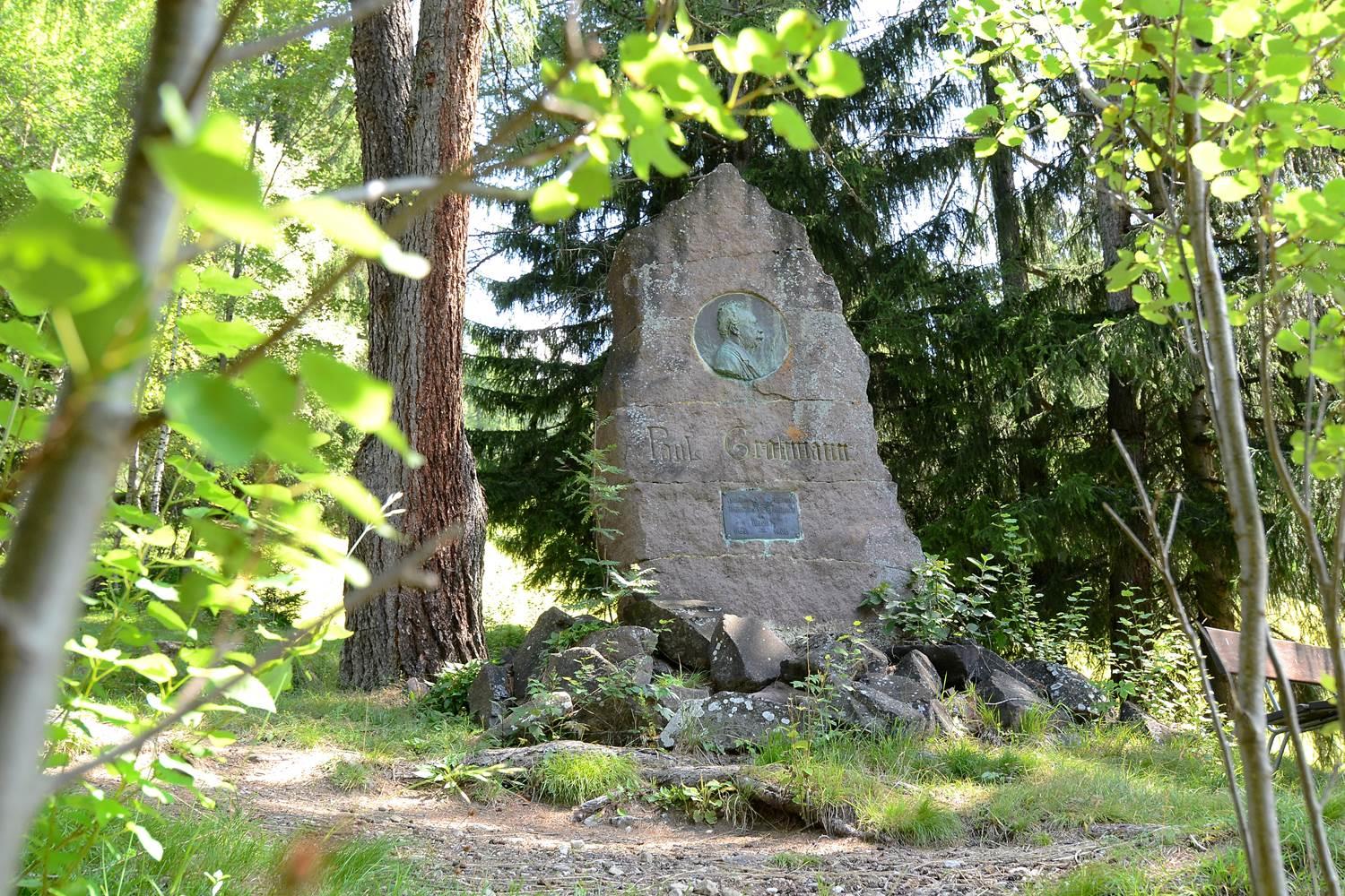 Passeggiata al monumento Grohmann 