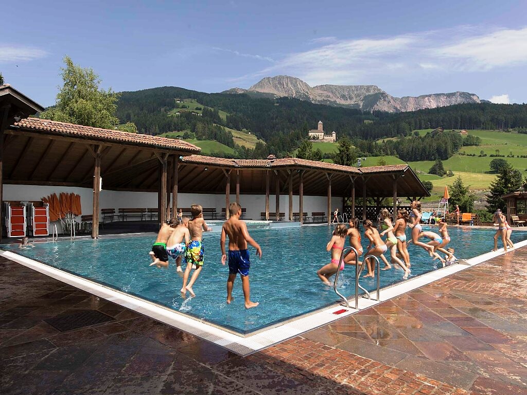 Piscina pubblica Sarentino