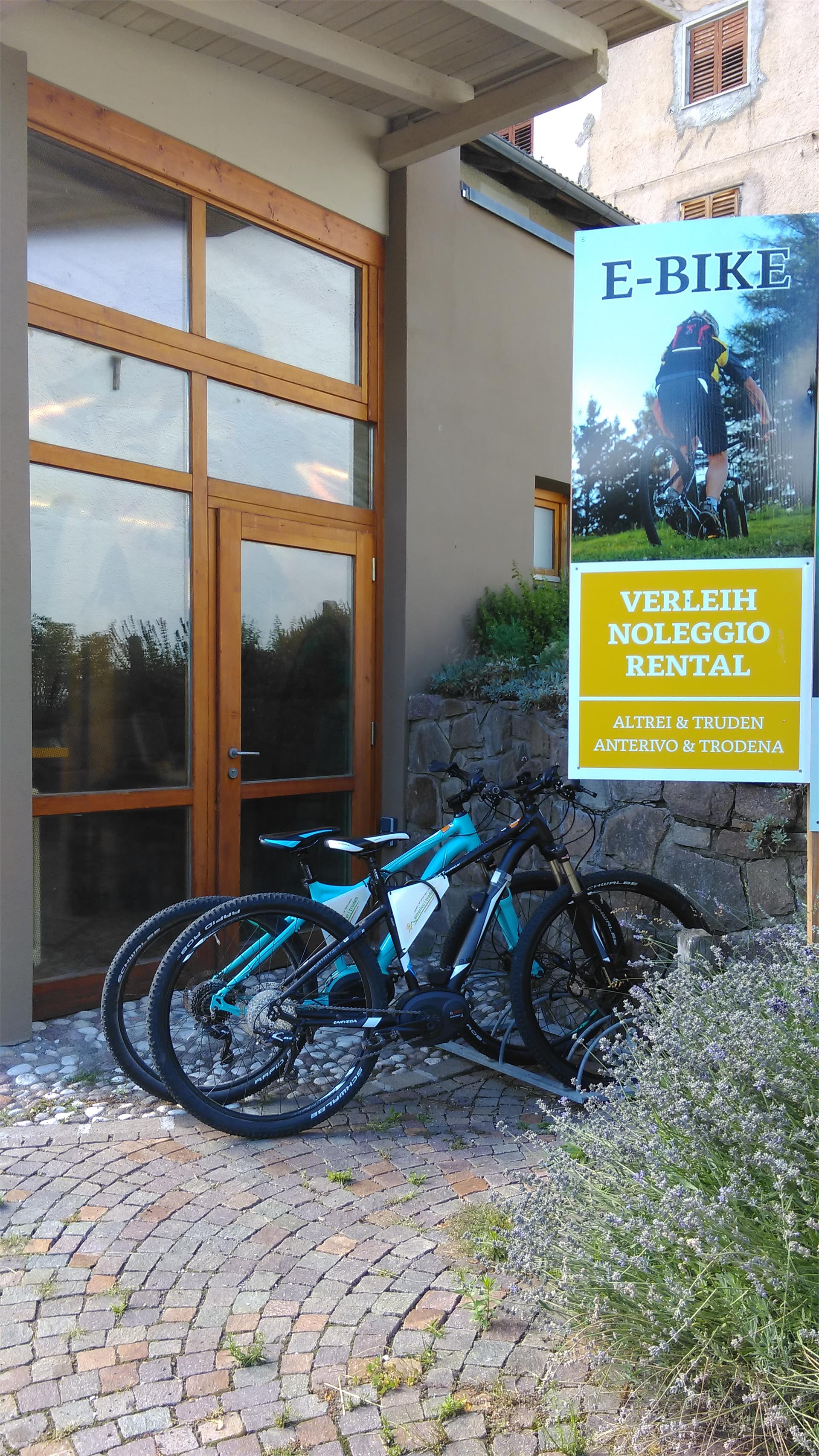 Noleggio E-Bike a Trodena e Anterivo