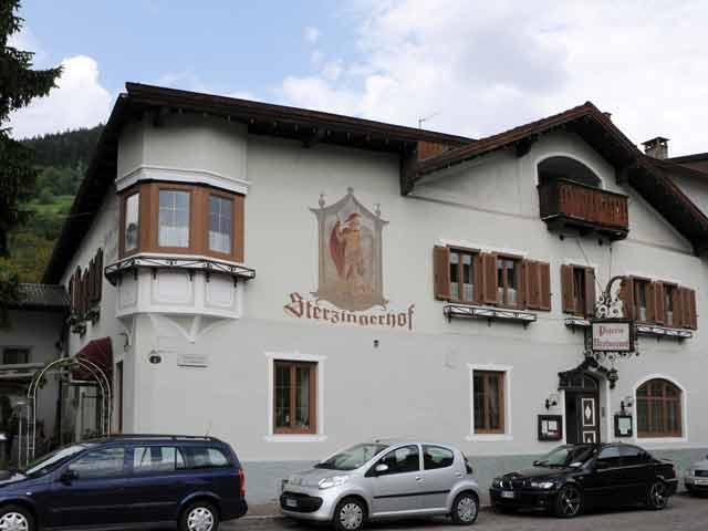 Gasthof Pizzeria Sterzingerhof Sterzing 1 suedtirol.info