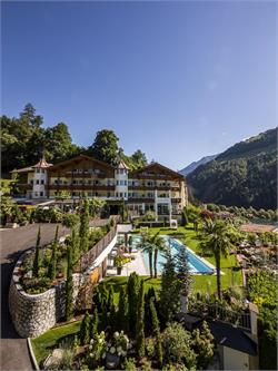 Quellenhof Luxury Resort Passeier – Hotel Alpenschlössel