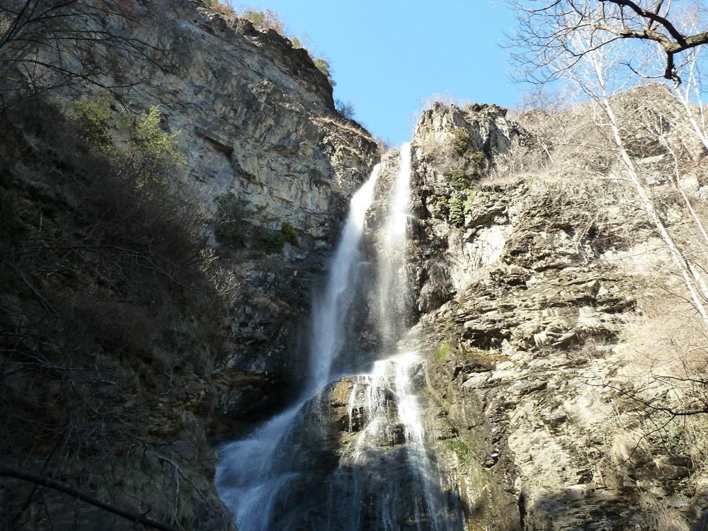 Waterfall flatly in Schrambach/Velturno