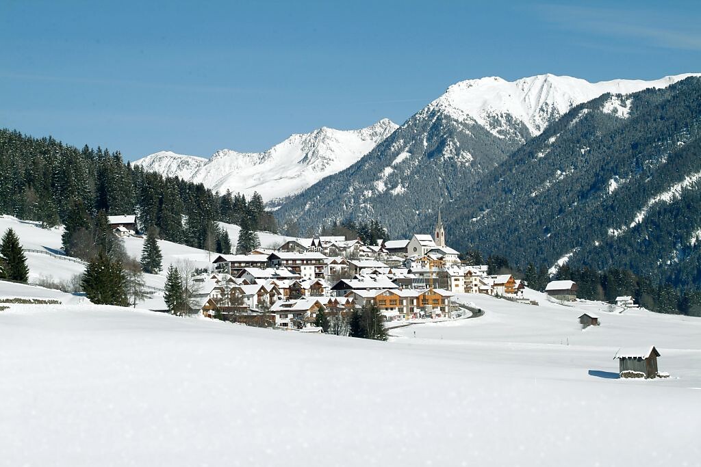Escursione invernale da Colle a Scandole fino a Tesido