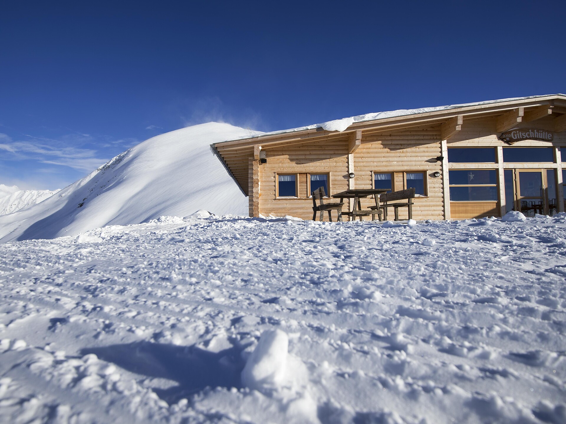 Winter hiking tour to the alpine lodge Gitschhütte