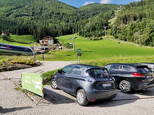 Stazione di ricarica per veicoli elettrici (2 x 22kW, tipo 2)