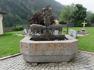 Fontana S. Giacomo chiesa