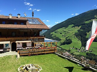 Hütte