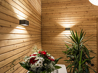 Thara See Lounge