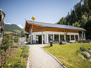 Tourismusinfo Luttach