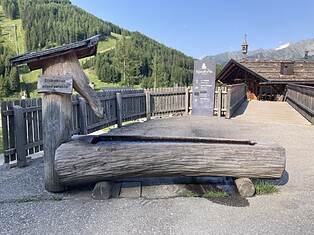 Fountain Klausberg