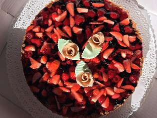 Torta ai frutti di bosco