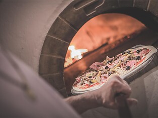 Ahrner Wirt Restaurant Pizzeria