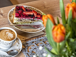 Torta ai frutti di bosco cafe