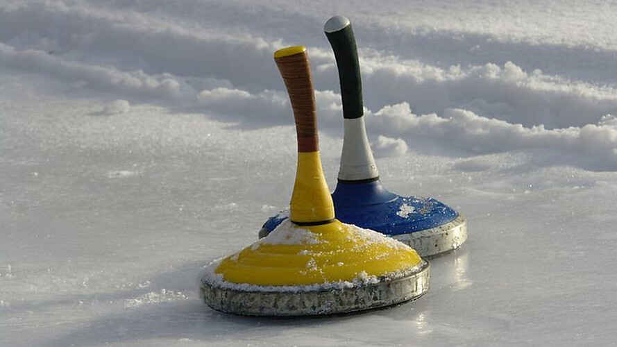 Curling on the ice rink in Gossensass