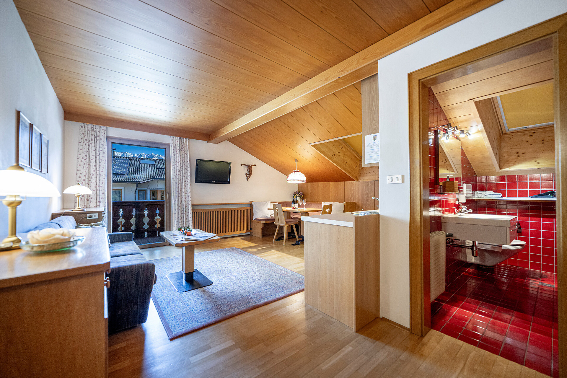Appartamento con 2 camere da letto e balcone panoramico