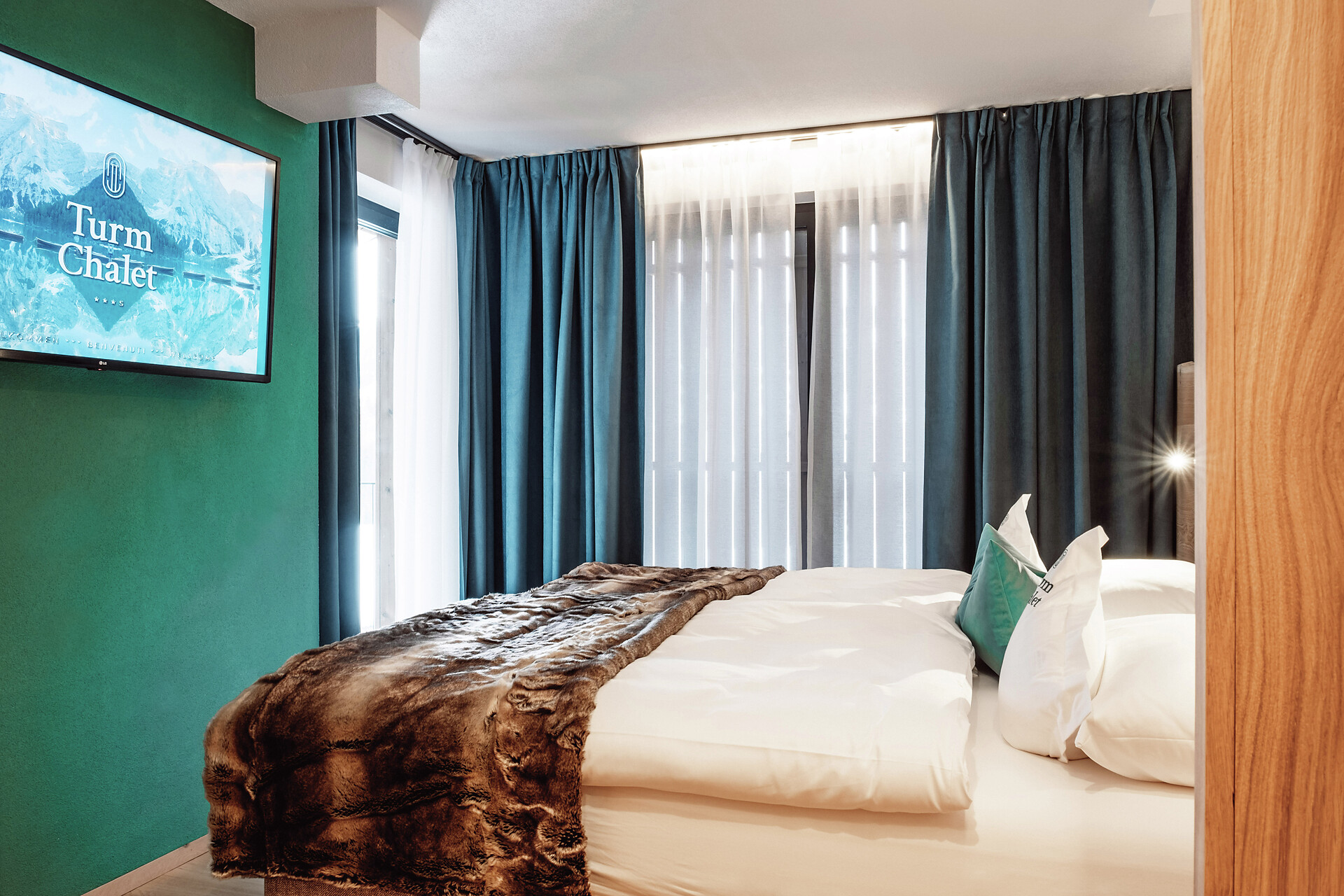 Superior room