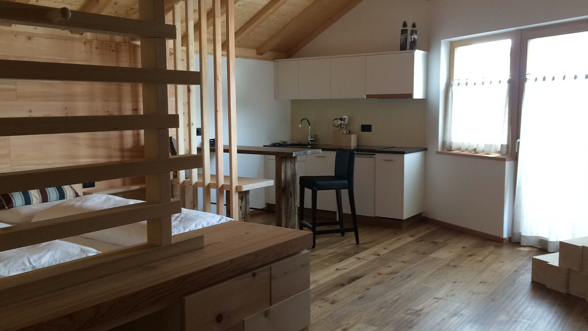 Einzimmerwohnung - Cîr