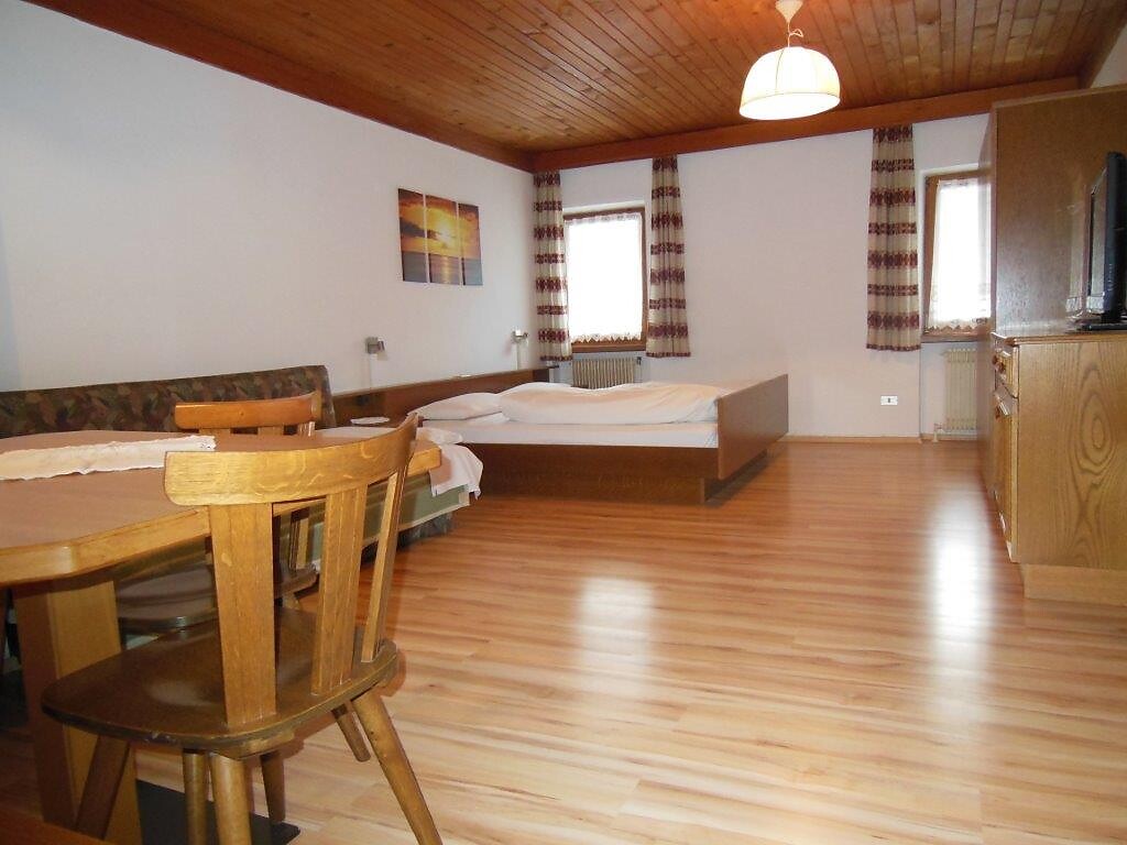 apartment for 2-3 person