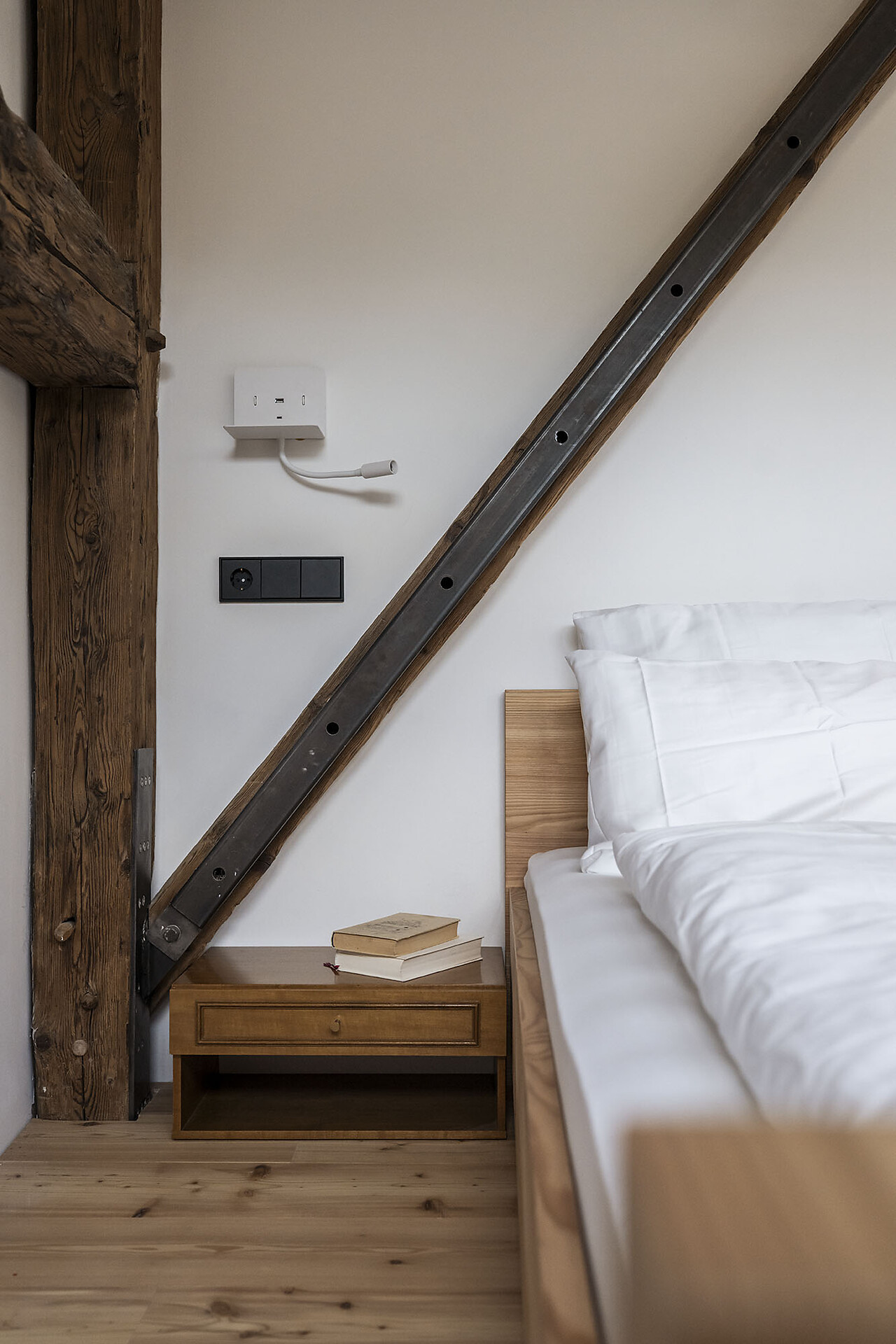 Ansitz Lichtenthurn - Meran und Umgebung - #7 - suedtirol.info