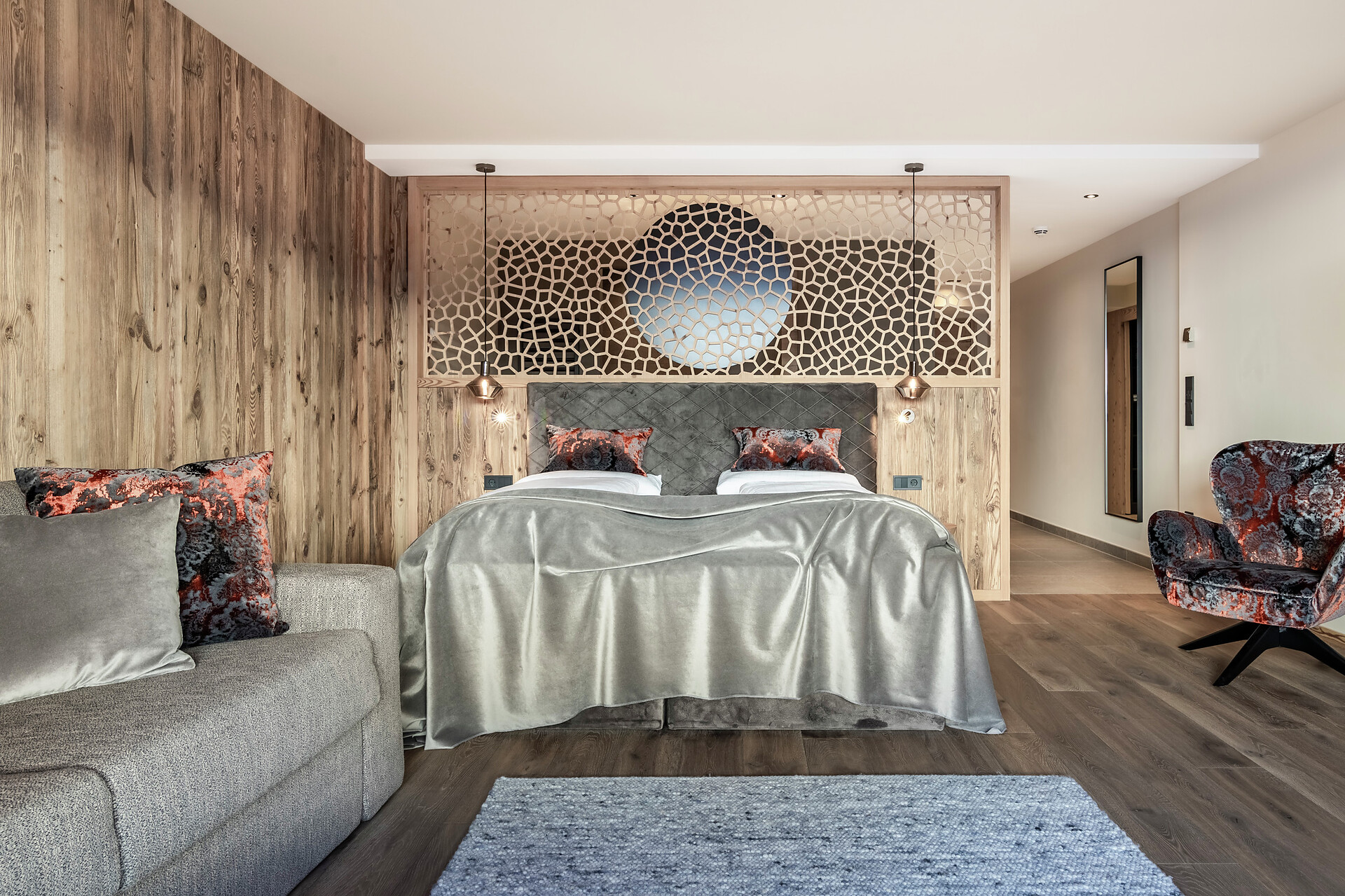 Alpine Suite - L