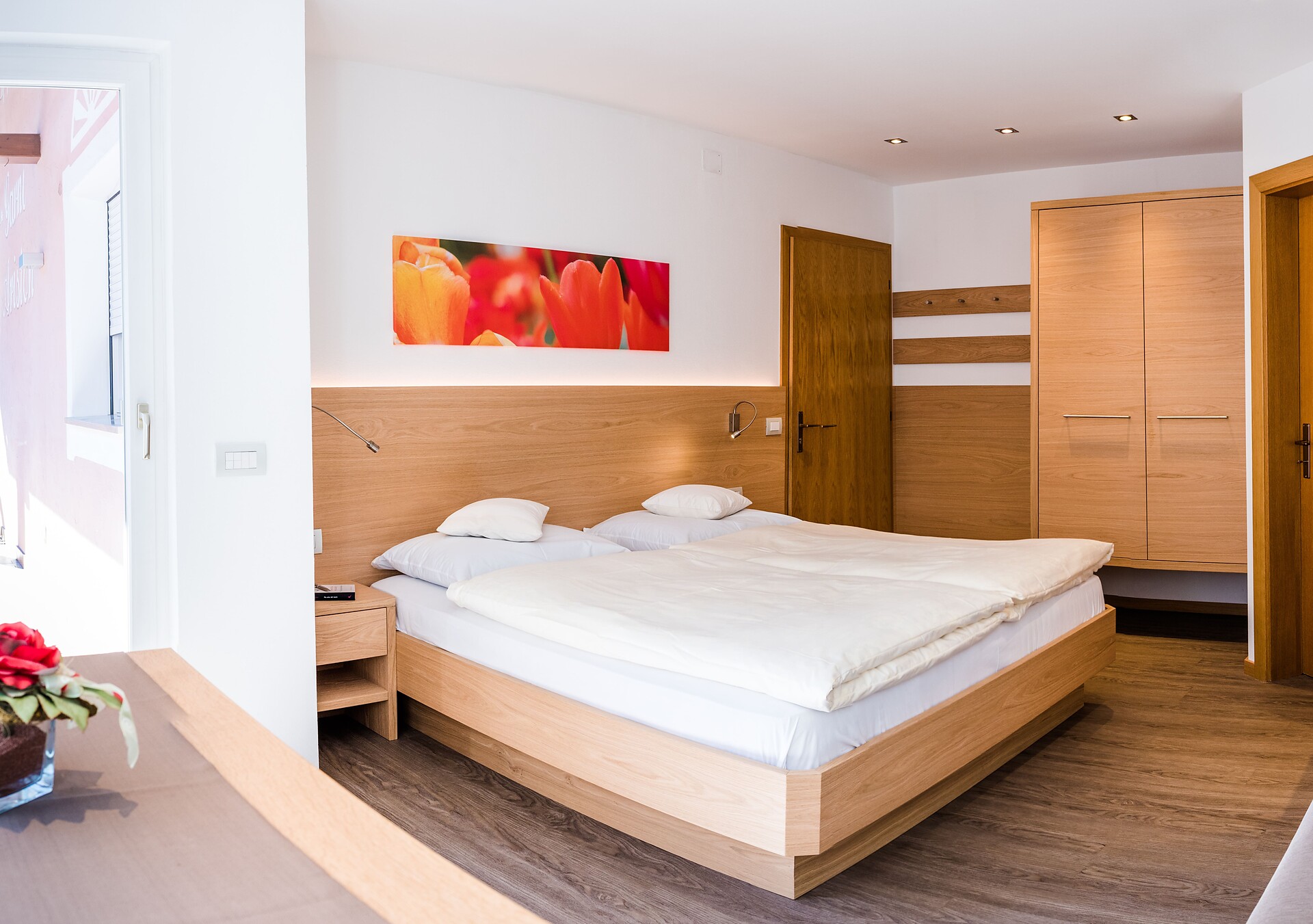 Double room with shower toilet and balcony