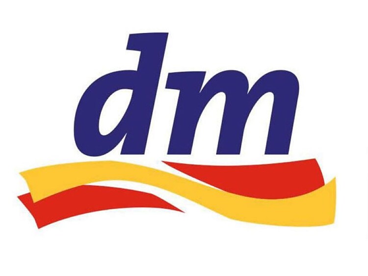 DM