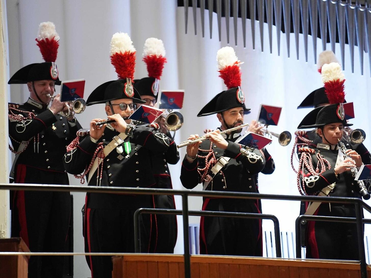 Concert of the Fanfare of the 3rd Carabinieri Regiment Lombardy ...