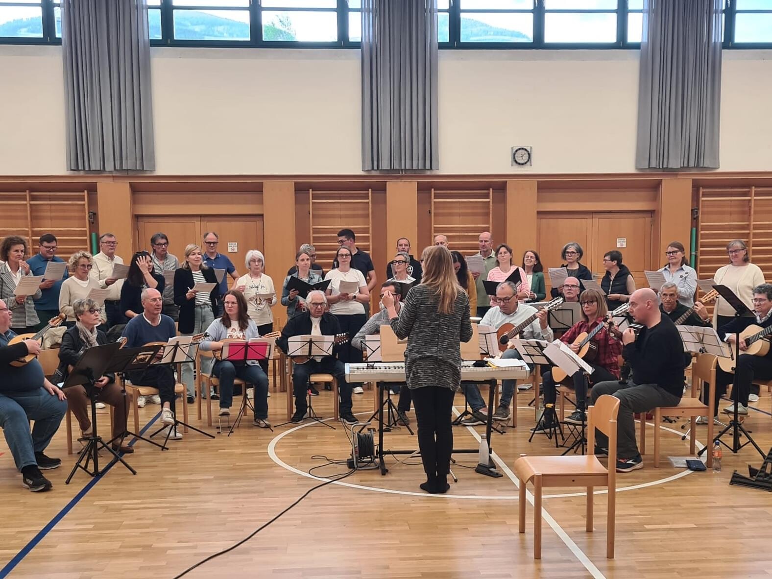 Konzert - Stimmen & Saiten im Einklang