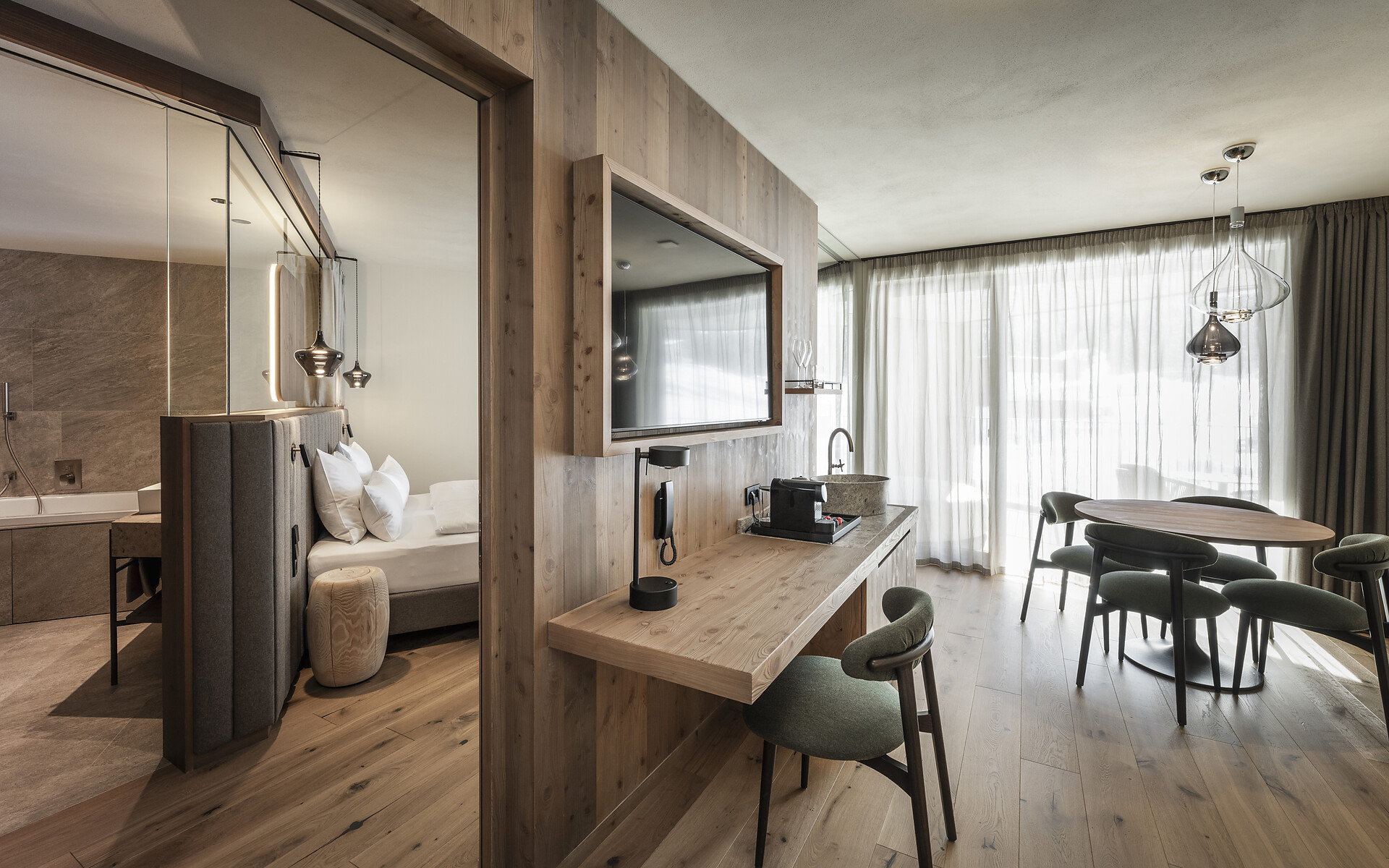 Two Room Suite "Sas Daduman"