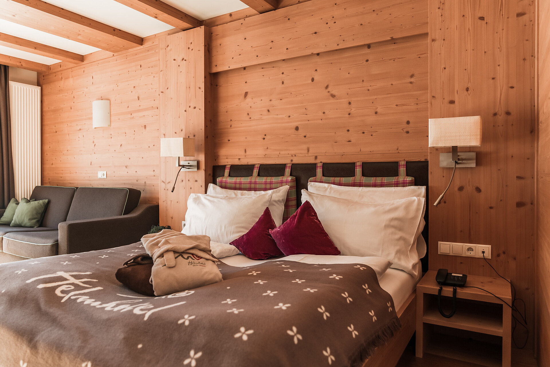 Comfort Family Room - Timber Scent