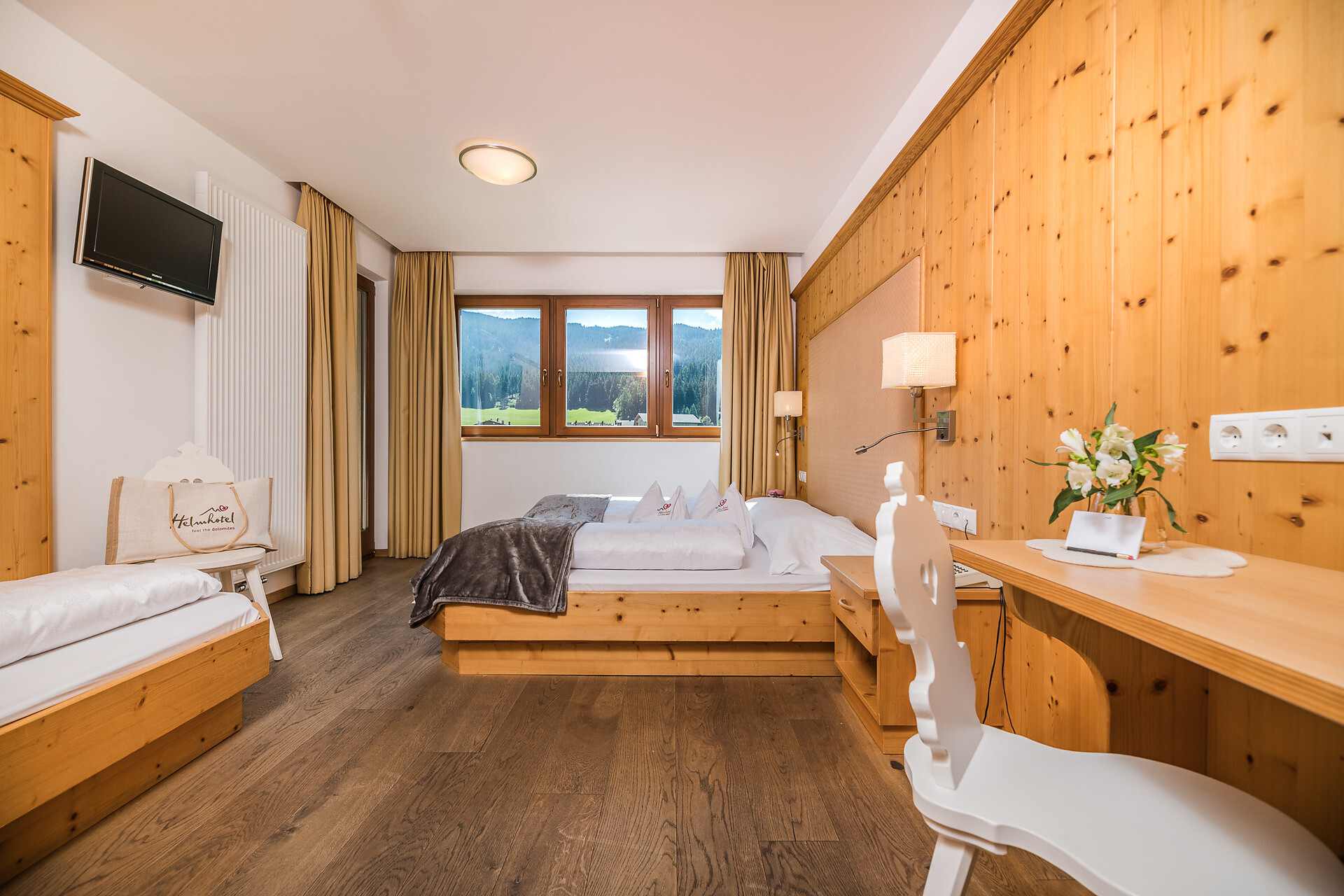Comfort room "Timber Scent"